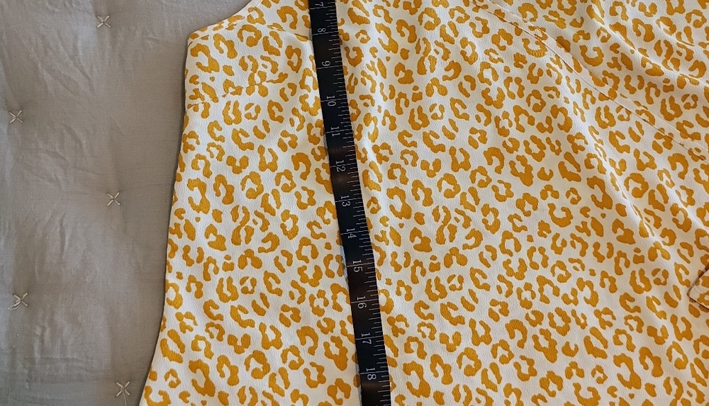 Blu Pepper Leopard Print Mustard/Cream Sleeveless Top Size L ajutable Bow Left - Picture 10 of 10